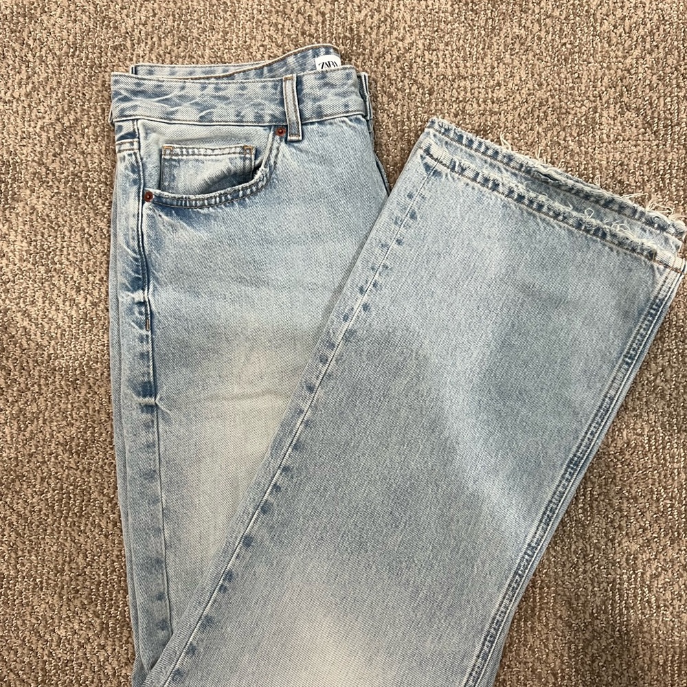 wide leg baggy jeans